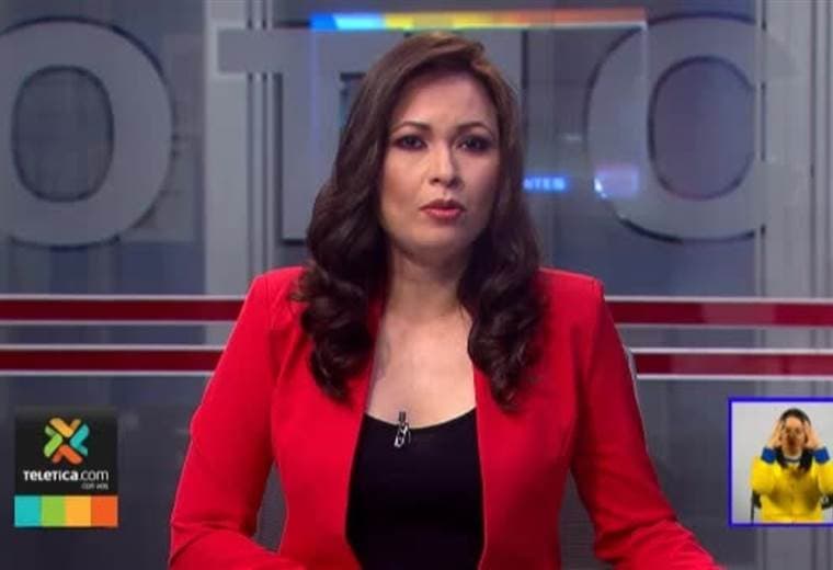 Dos choques bloquean dos carriles de la autopista General Cañas