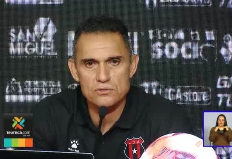 Alajuelense acepta que el primer tiempo ante la UCR fue desastroso