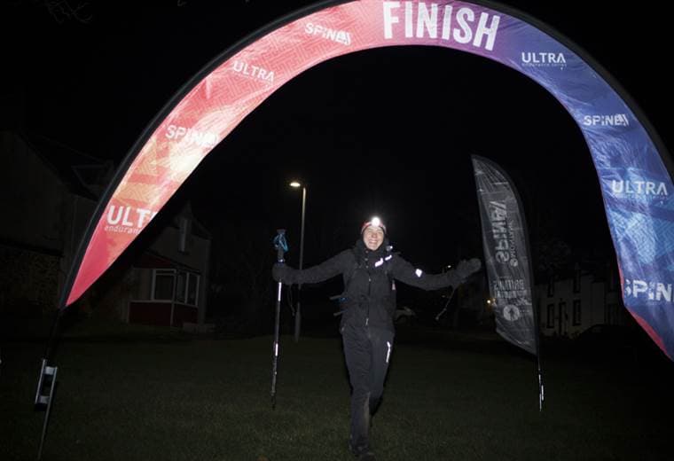Jasmín París, ganadora de ultramaratón del Reino Unido.|BBC Mundo