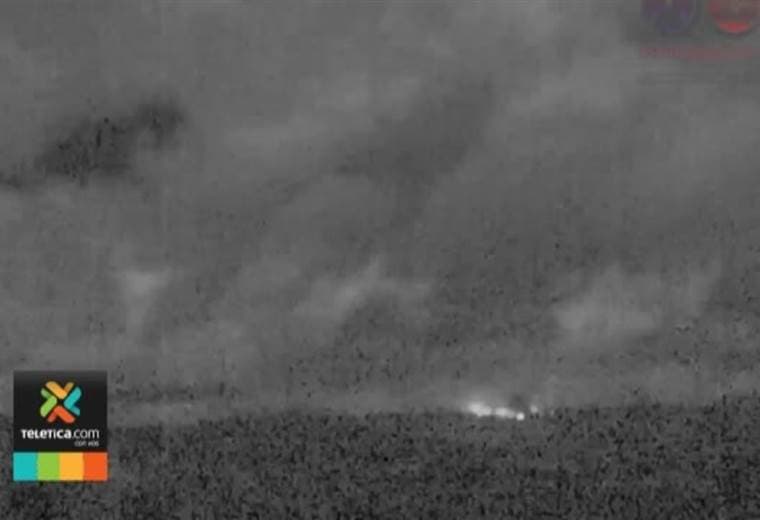 Rincón de la Vieja generó una nueva erupción la madrugada de este domingo