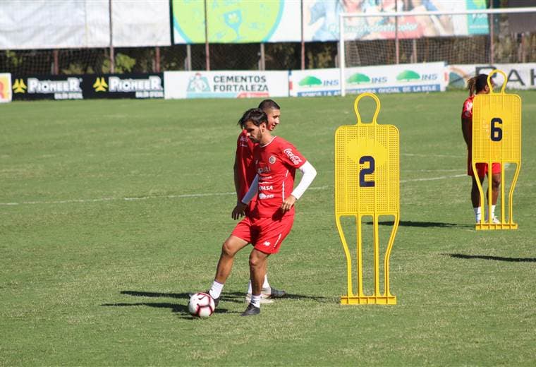 Entrenamiento de la Selección Nacional.|Fernando Araya