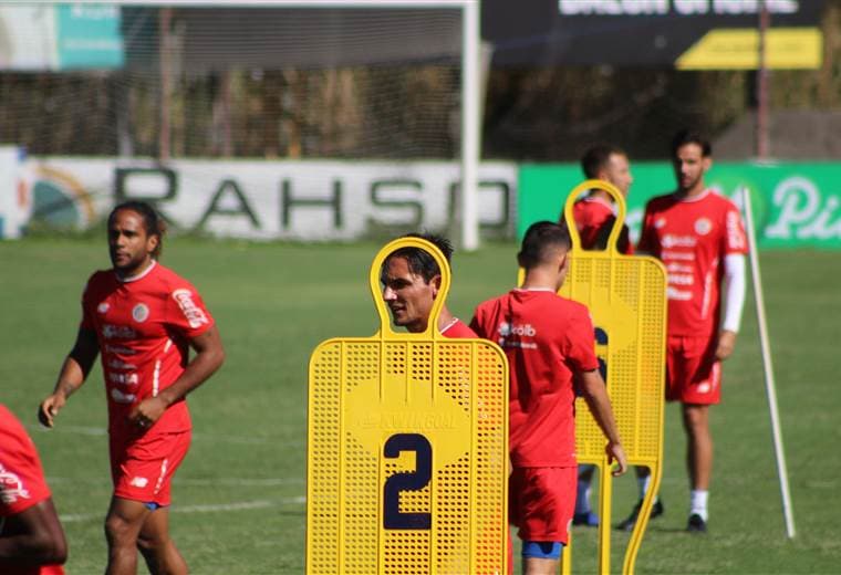Entrenamiento de la Selección Nacional.|Fernando Araya