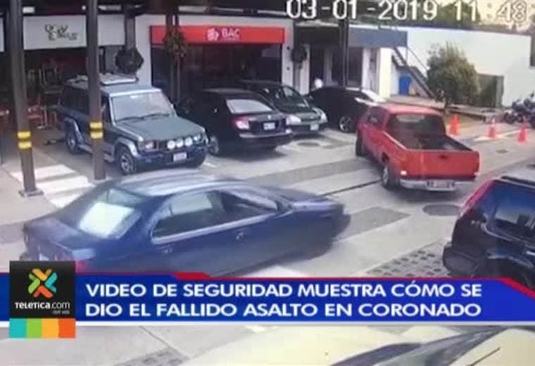 Video: Así se enfrentó el guarda bancario a los asaltantes de Coronado (