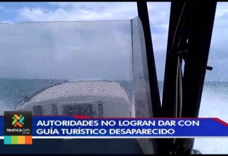 Autoridades aún no encuentran al guía turístico arrastrado por una corriente en Manzanillo