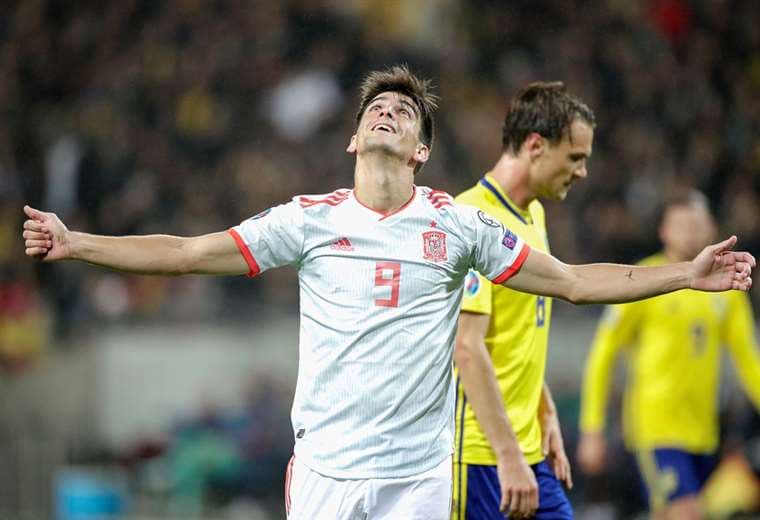 Gerard Moreno celebra su anotación con la Selección de España | UEFA.COM