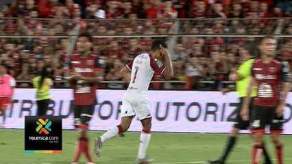 Clásico nacional enfrentará al mejor equipo de local contra el mejor visitante