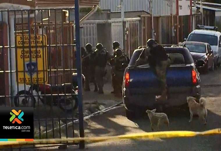 Autoridades del OIJ desarrollan un operativo en la zona sur del país