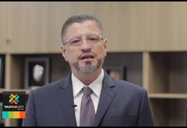 Presidente Alvarado confirma designación de Rodrigo Chaves como nuevo ministro de Hacienda