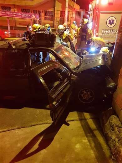 El segundo ocurrió en Coronado tras el choque de un vehículo contra poste