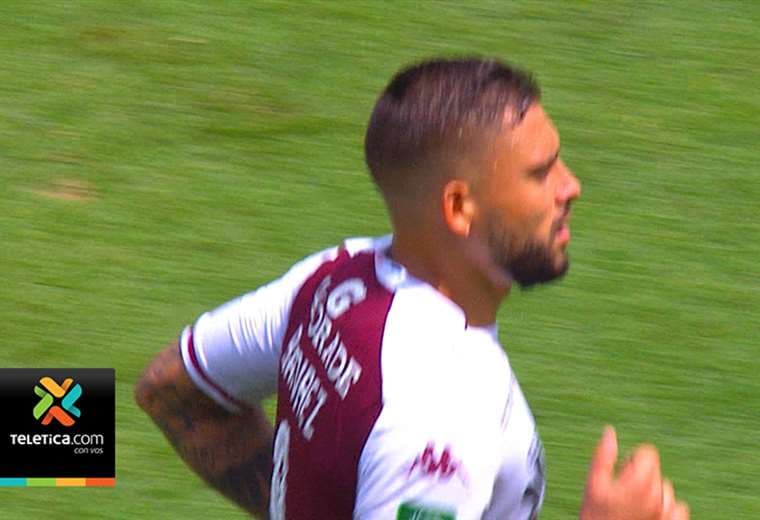 Escupitajo de David Ramírez no fue reportado en el informe arbitral