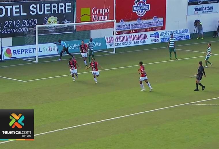 Alajuelense busca urgido un triunfo ante Carmelita