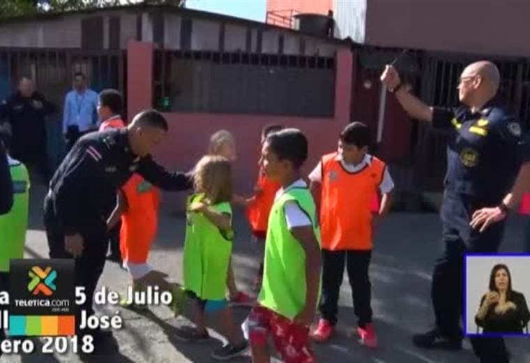 Niño tico ideó campaña de recolección de tacos para niños de bajos recursos