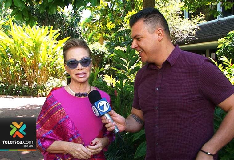 Cantante Paloma San Basilio ya está en el país para ofrecer un concierto este sábado.