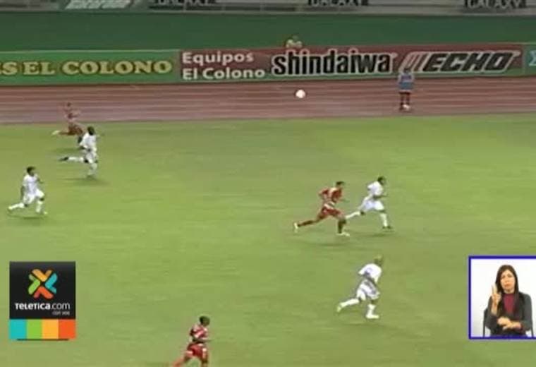 Wálter Centeno será el exjugador morado número 18 en ser director técnico de Saprissa