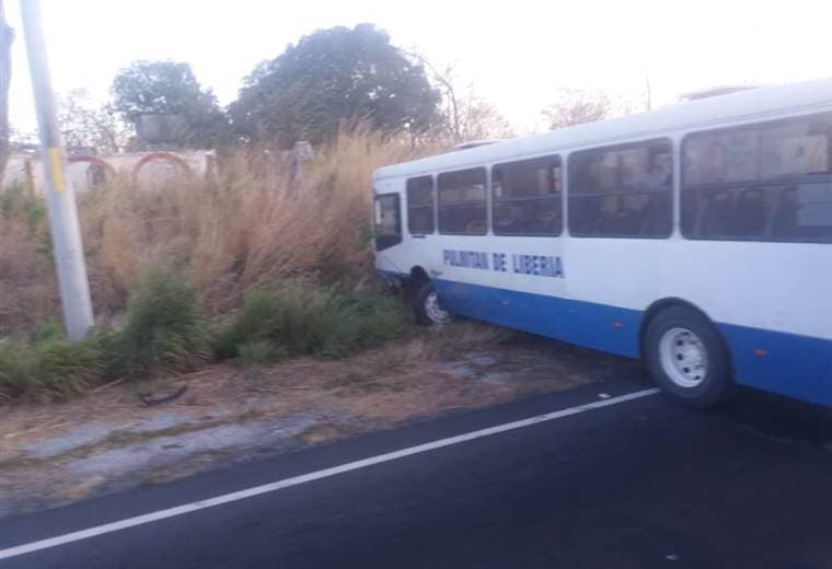 Cuatro personas perdieron la vida en accidentes de tránsito y un aparente ajusticiamiento