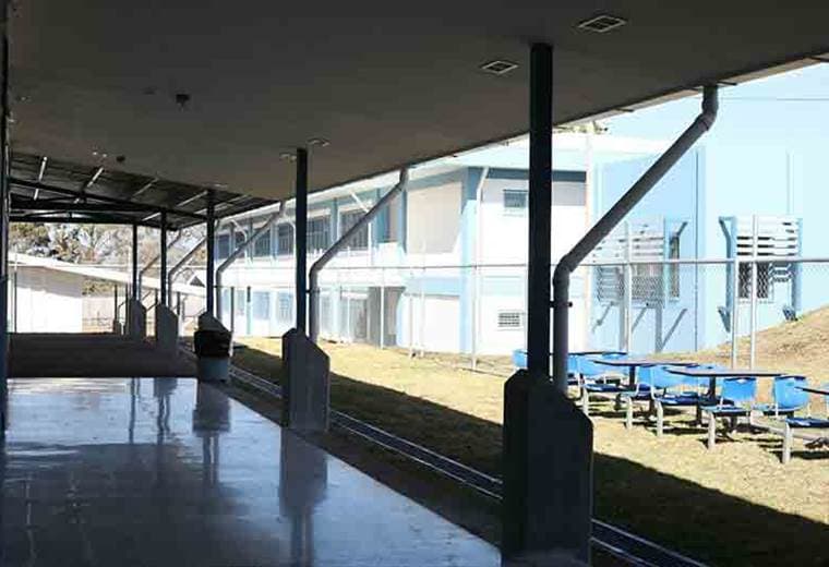 MOPT entregó escuela en Tibás y avanza con obras de Circunvalación Norte