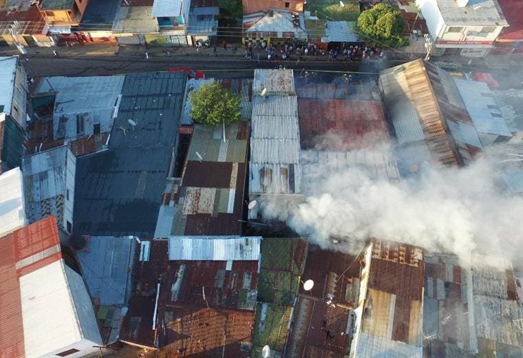 Se trabaja en la búsqueda de más personas desaparecidas.