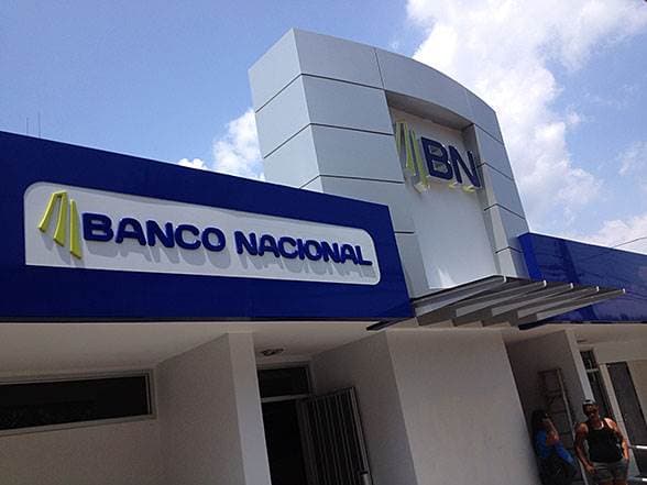 Banco Nacional fue asaltado este sábado