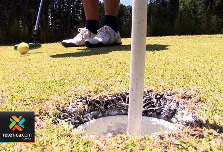 Joven costarricense ganó una medalla de oro en juegos especiales de golf en China