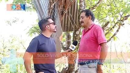 Hace 3 décadas, los habitantes de Bajo Mora en Nandayure empezaron a abandonar el pueblo dónde vivían pues la electricidad nunca llegó.  El pueblo quedó desierto excepto por un señor a quién conoceremos en la nota y más allá de eso, dejó como mayor regalo una ermita dedicada a la Virgen de Fátima.  Pese a que el pueblo quedó abandonado, hoy poy hoy los vecinos la van a cuidar como su mayor patrimonio, de hecho ahora para el día de la Virgen de Fátima, se espera una gran peregrinación al lugar.