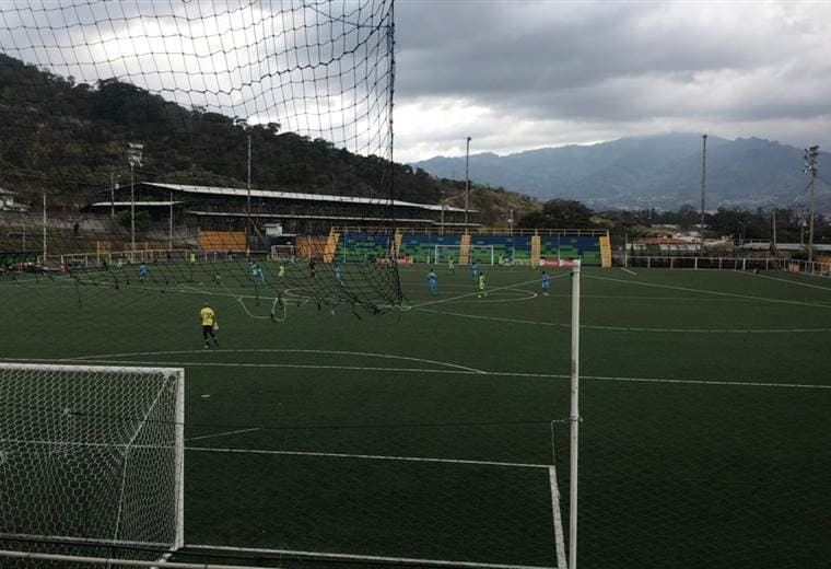 UCR ante Limón FC | Miguel Calderón