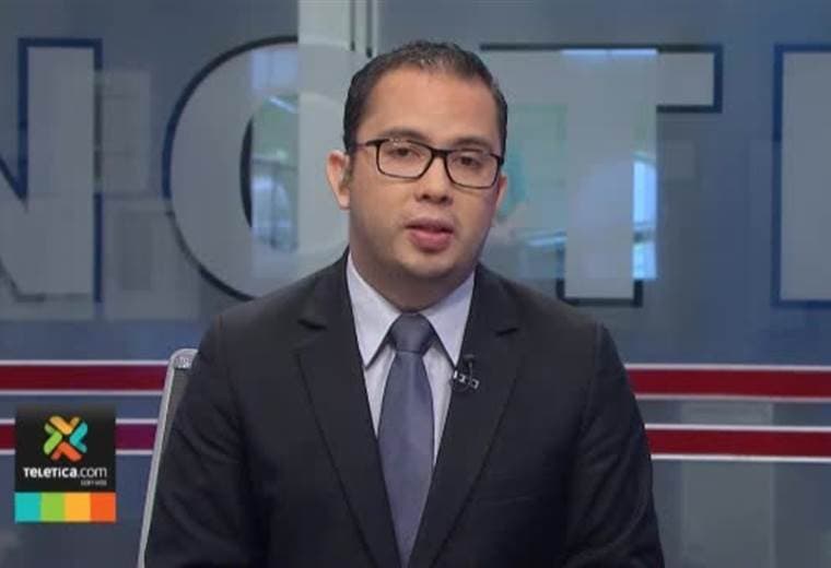 Vecinos saltaron por los techos para salvar sus vidas en un incendio en Alajuela