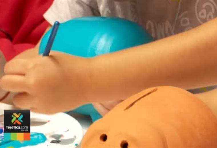 Campaña busca fomentar el ahorro y creatividad en pequeños de escasos recursos