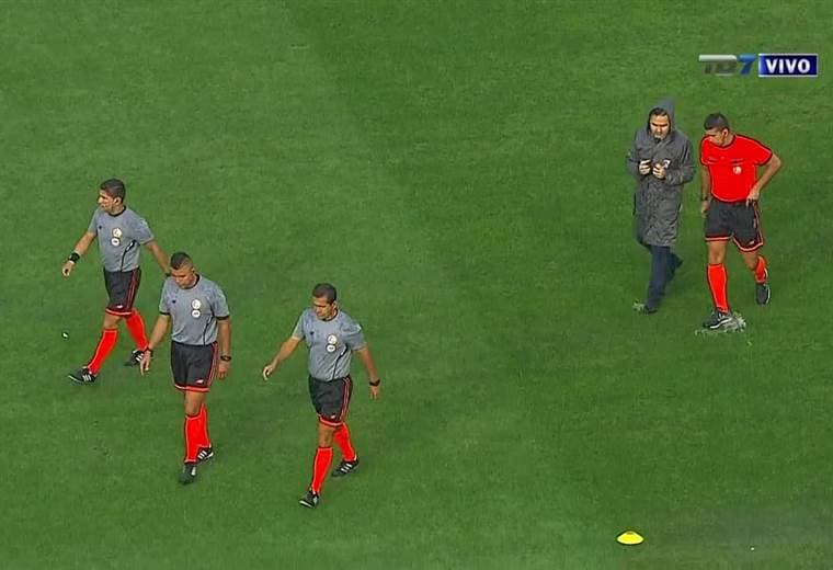 Saprissa vs San Carlos se retrasa por lluvia