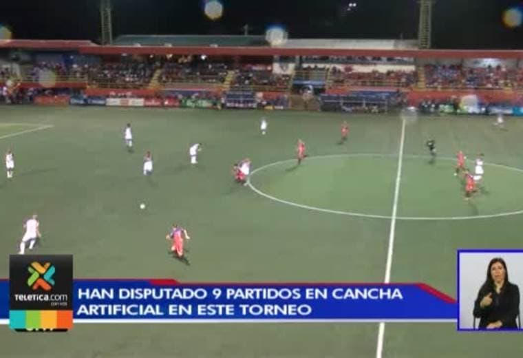 Morados han disputado 9 partidos-en cancha artificial