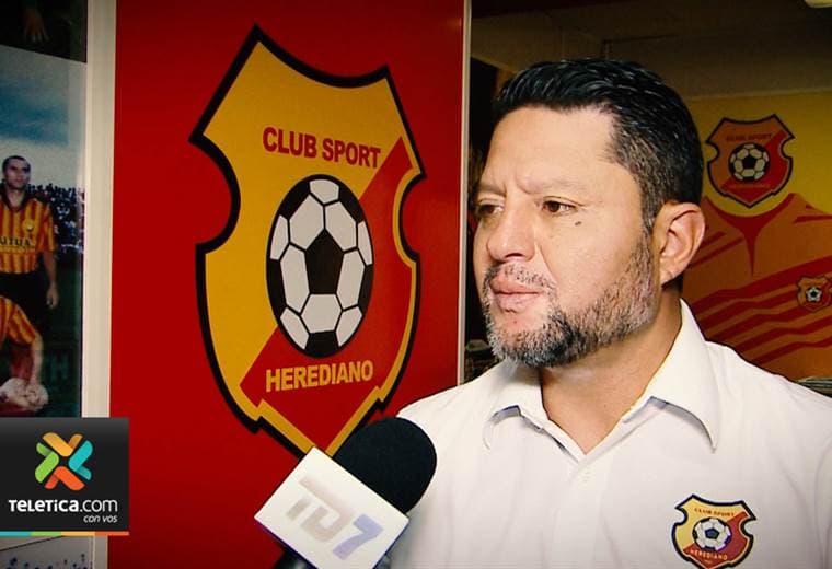 Herediano busca técnico 