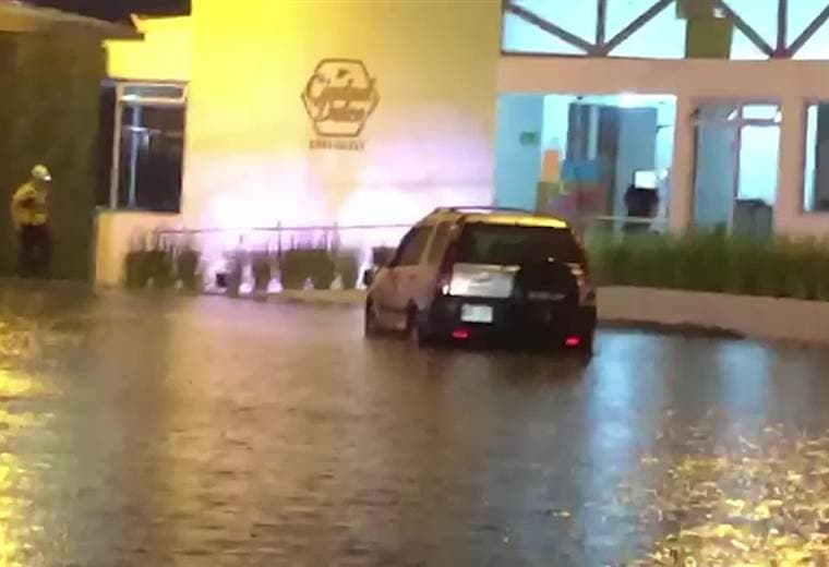 Inundación en Curridabat