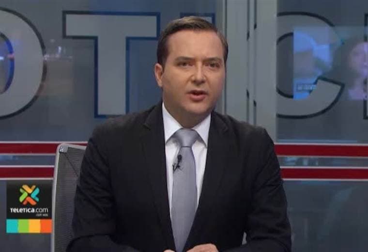 Tráiler arrastró cables del tendido eléctrico, quebró poste y generó presas en cruce de La Galera