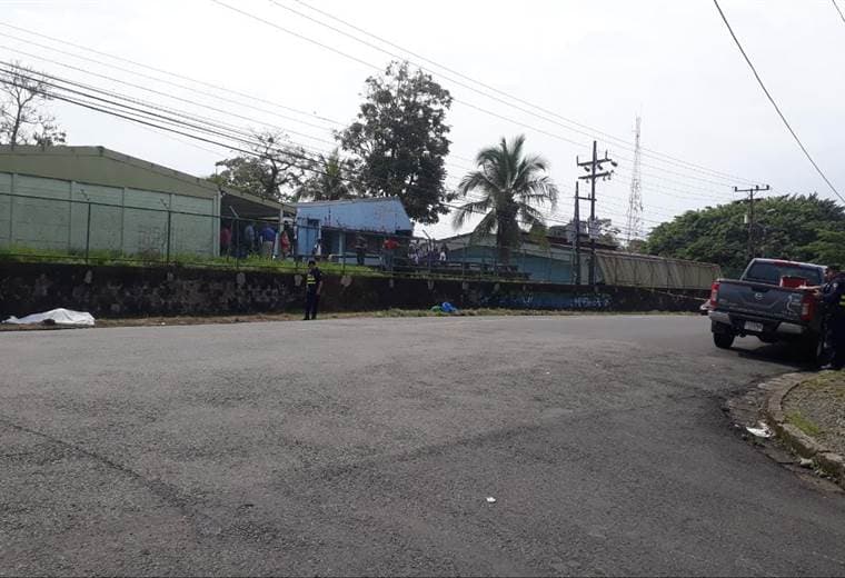 Fte colegio tecnico de Limón