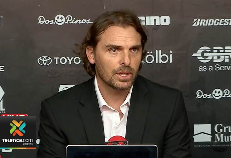 Andrés Carevic presentación 