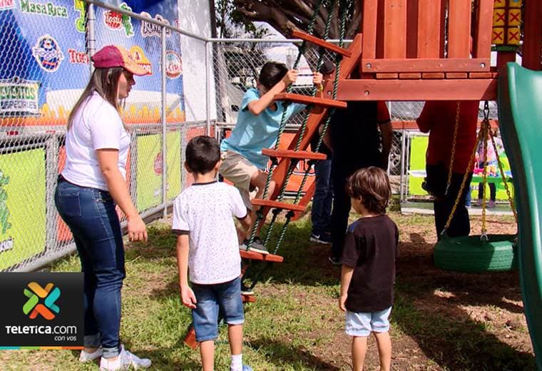 Vecinos de Llanos del Sol de Pavas estrenaron parque infantil
