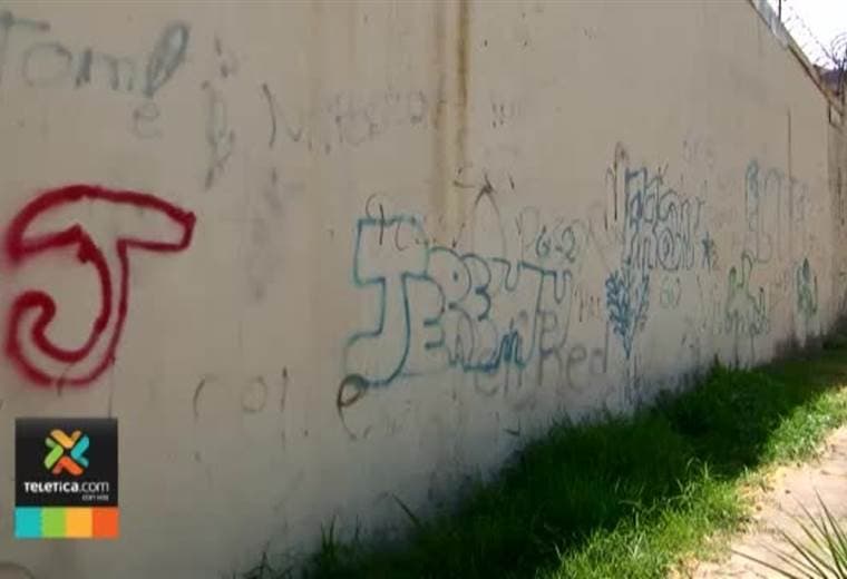 Vecinos de Llanos del Sol de Pavas estrenaron parque infantil