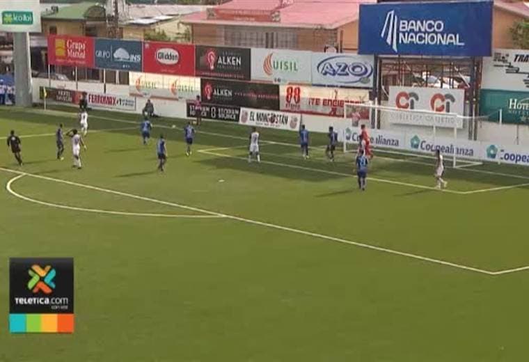 Volantes por los costados del Saprissa viven su mejor cierre de torneo