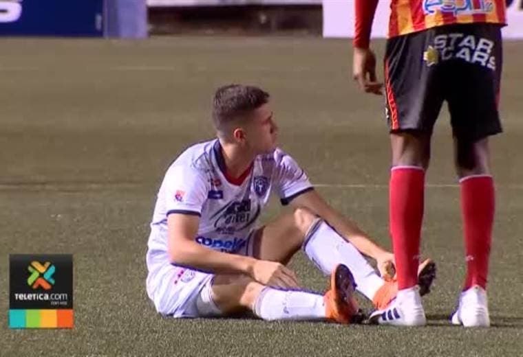 Luis Marín prepara un equipo ofensivo para intentar remontar la serie ante Herediano