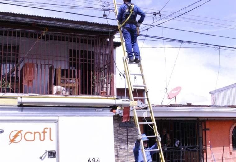 Corte de electricidad. Foto cortesía de Dagoberto Alfaro