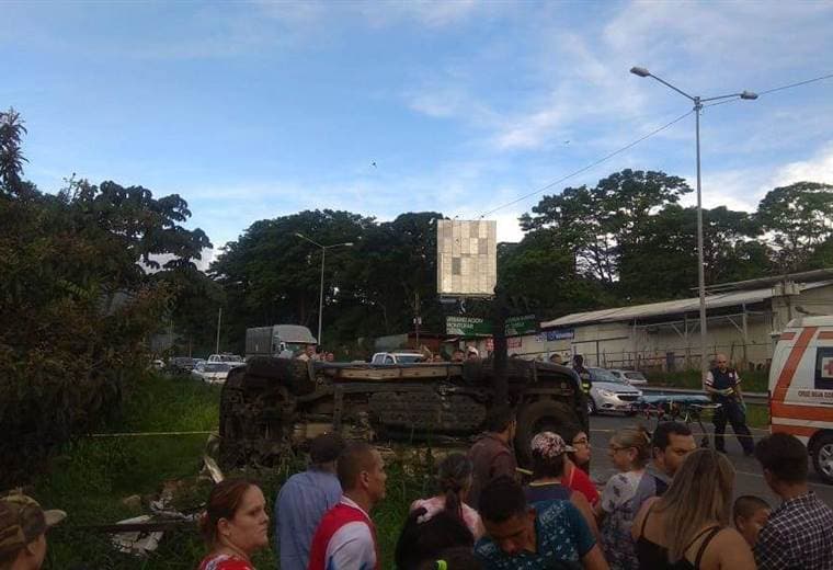 Accidente en la Florencio del Castillo este domingo