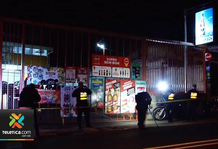 Estudiante de periodismo es sospechoso de asesinar mujer y ocultar restos en una bolsa de basura