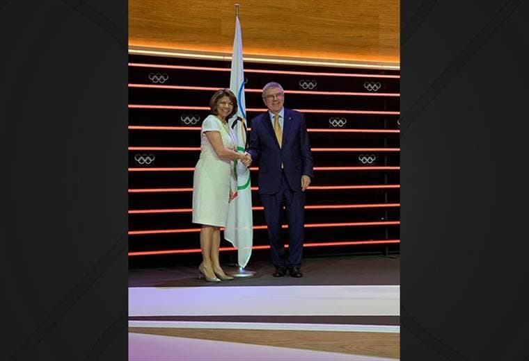 Laura Chinchilla es nombrada oficialmente miembro del COI