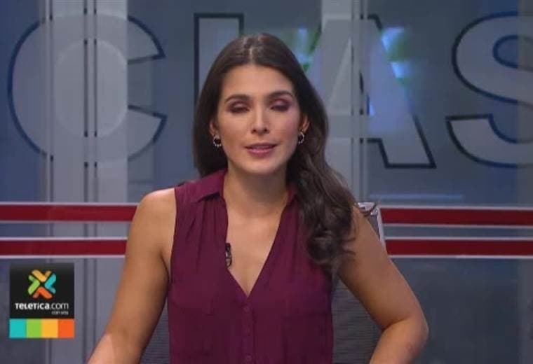 Niños y jóvenes celebran el Corpus Christi en el colegio Iribó