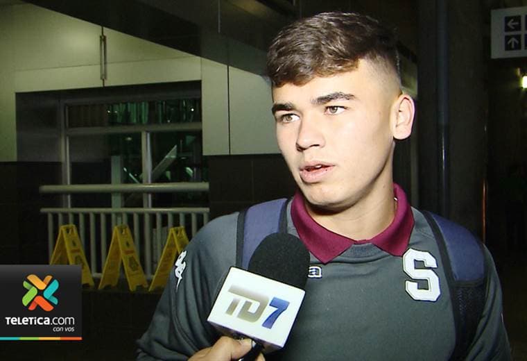 Manfred Ugalde de 17 años fue la figura en la pretemporada del Saprissa