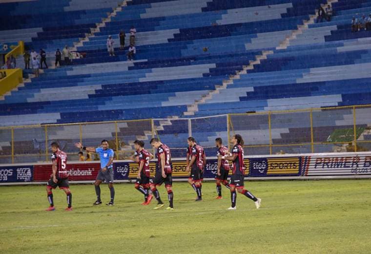 Alajuelense cayó ante Alianza | Prensa LDA