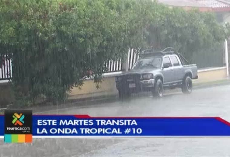 Onda tropical #10 transita este martes por nuestro país
