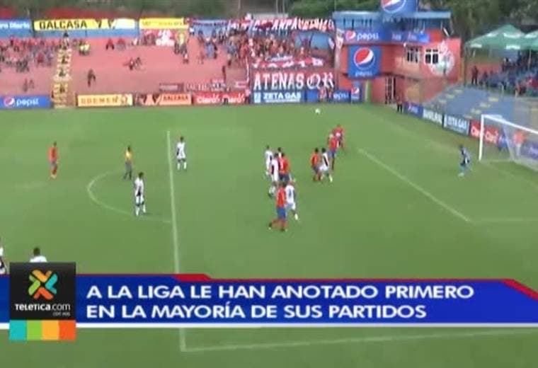 Iniciar abajo en el marcador se convirtió en una situación recurrente en Alajuelense