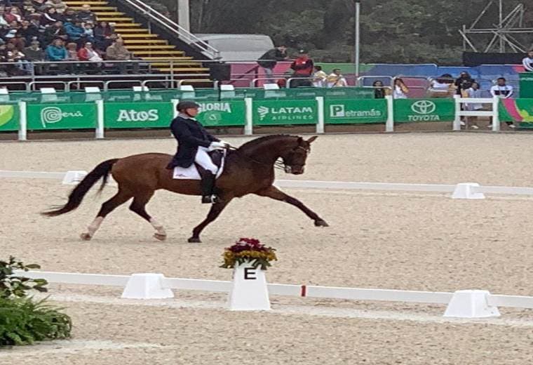 Ecuestre tico pasa a las finales en Lima 2019 | Prensa CON