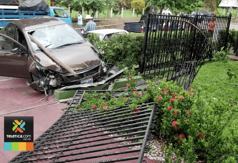 Un soldador de Miramar de Puntarenas falleció al ser atropellado por una conductora que se durmió