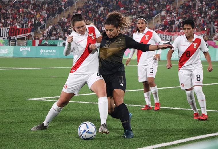 Raquel Rodríguez. CON